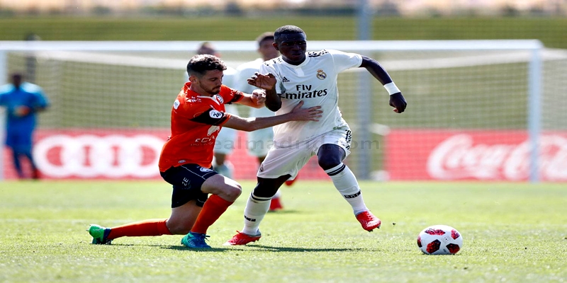 VÍDEO | Highlights | Real Madrid Castilla – Unionistas de Salamanca | 2ª División B – Grupo I | J4