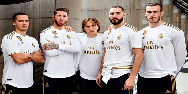 NOTICIAS | El Real Madrid presenta su nueva camiseta para la temporada 2019/20