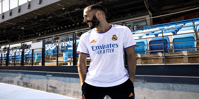 VÍDEO | Así es la nueva camiseta del Real Madrid para la temporada 2021/22